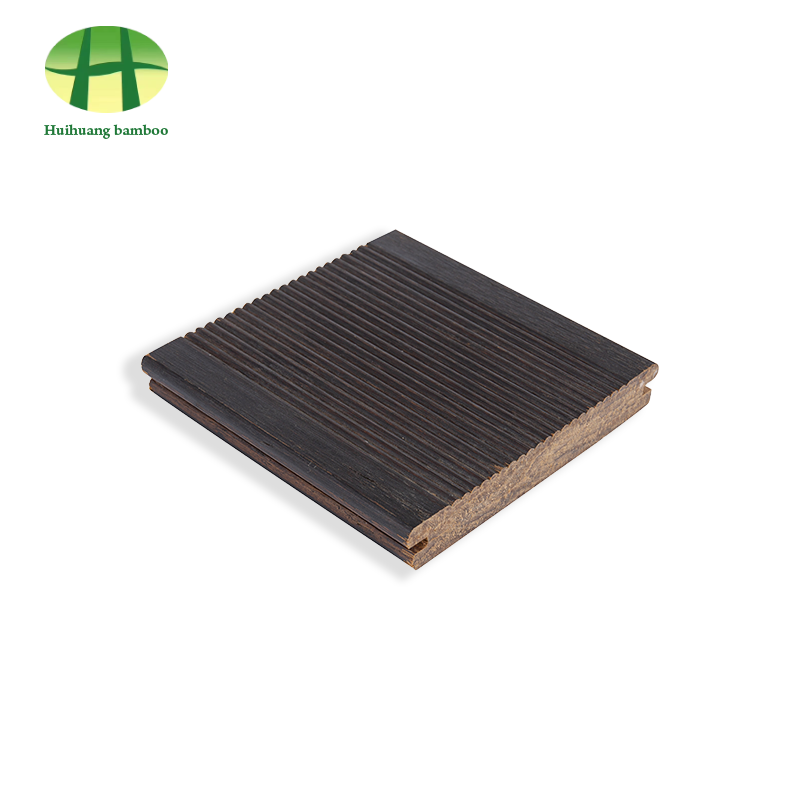 Malé vlnité bambusové podlahy